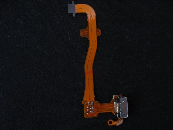 Conector USB SONY W100